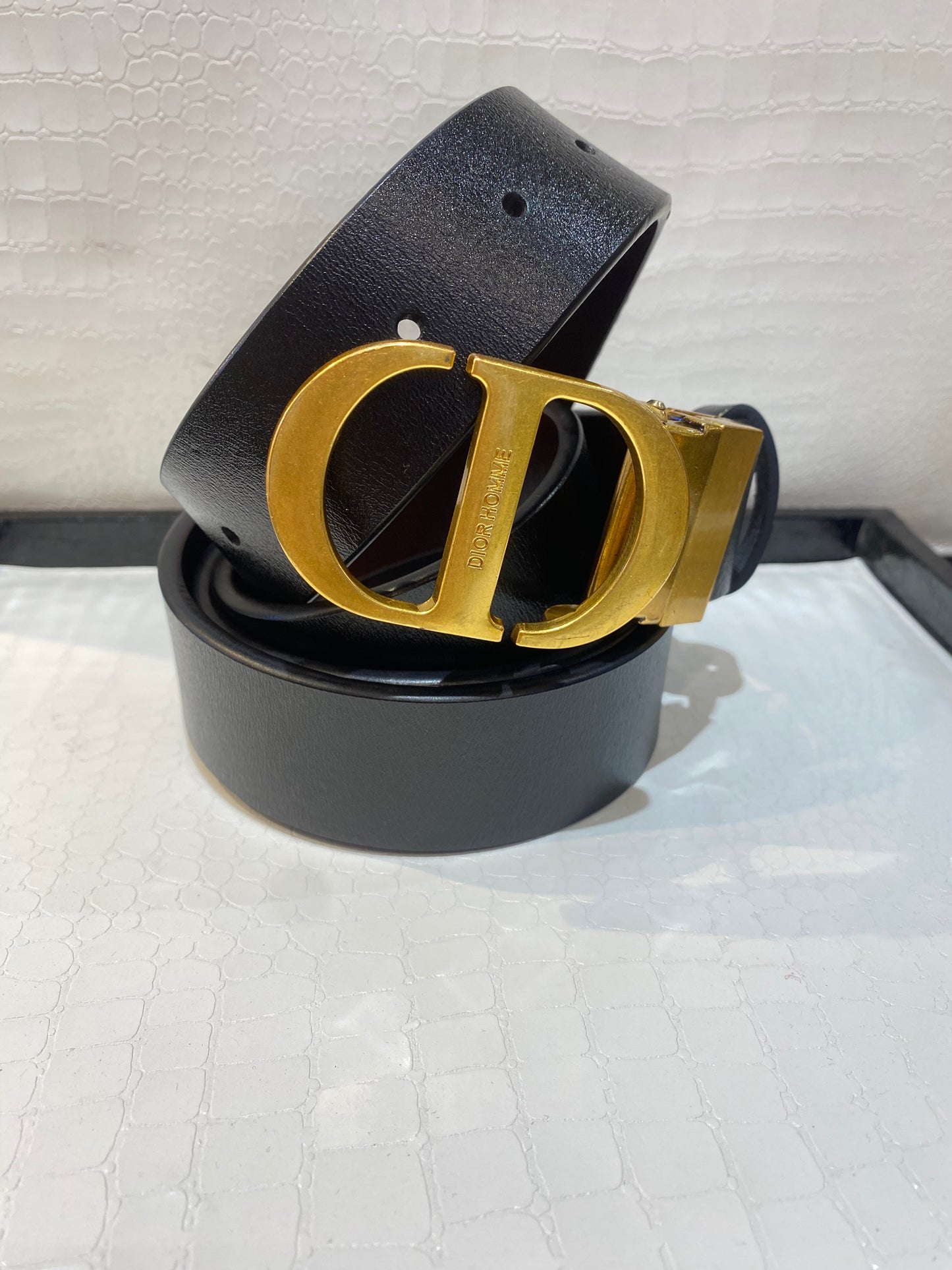 OID DIO Gold Buckle With Black Strap Men’s Imported Belt 987242