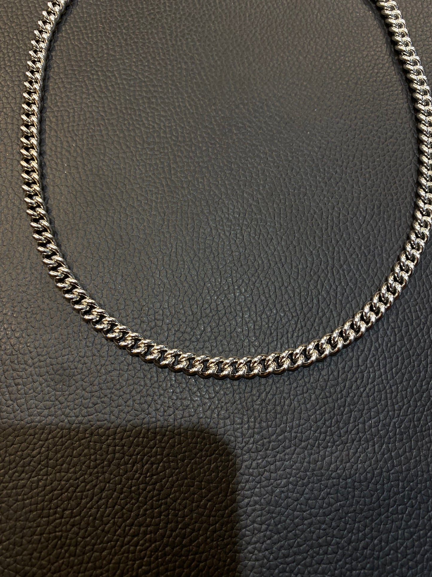 Silver Stainless Steel Unisex Chain 987636