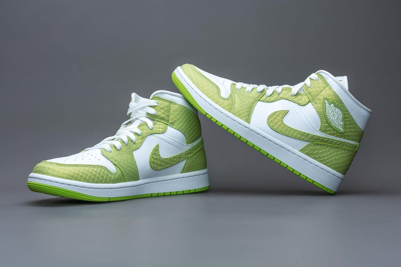 KIN ROJ JOR AJ 1 Neon White Colour Mid Ankle Sneakers Shoe 2959113