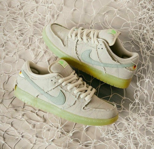 KIN NIK SB Dunk Low Mummy Releasing for Halloween Beige Colour 0774111