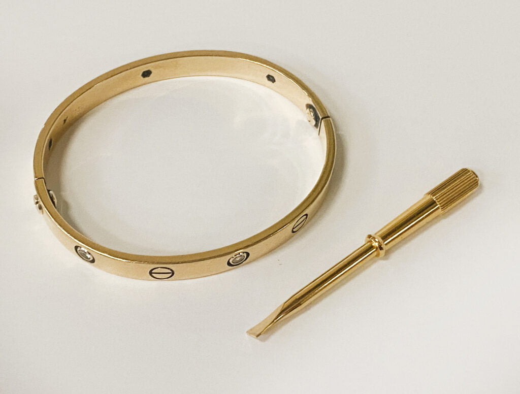 RAC CAR Premium Quality Imported Unisex Bracelet 5909 sliver