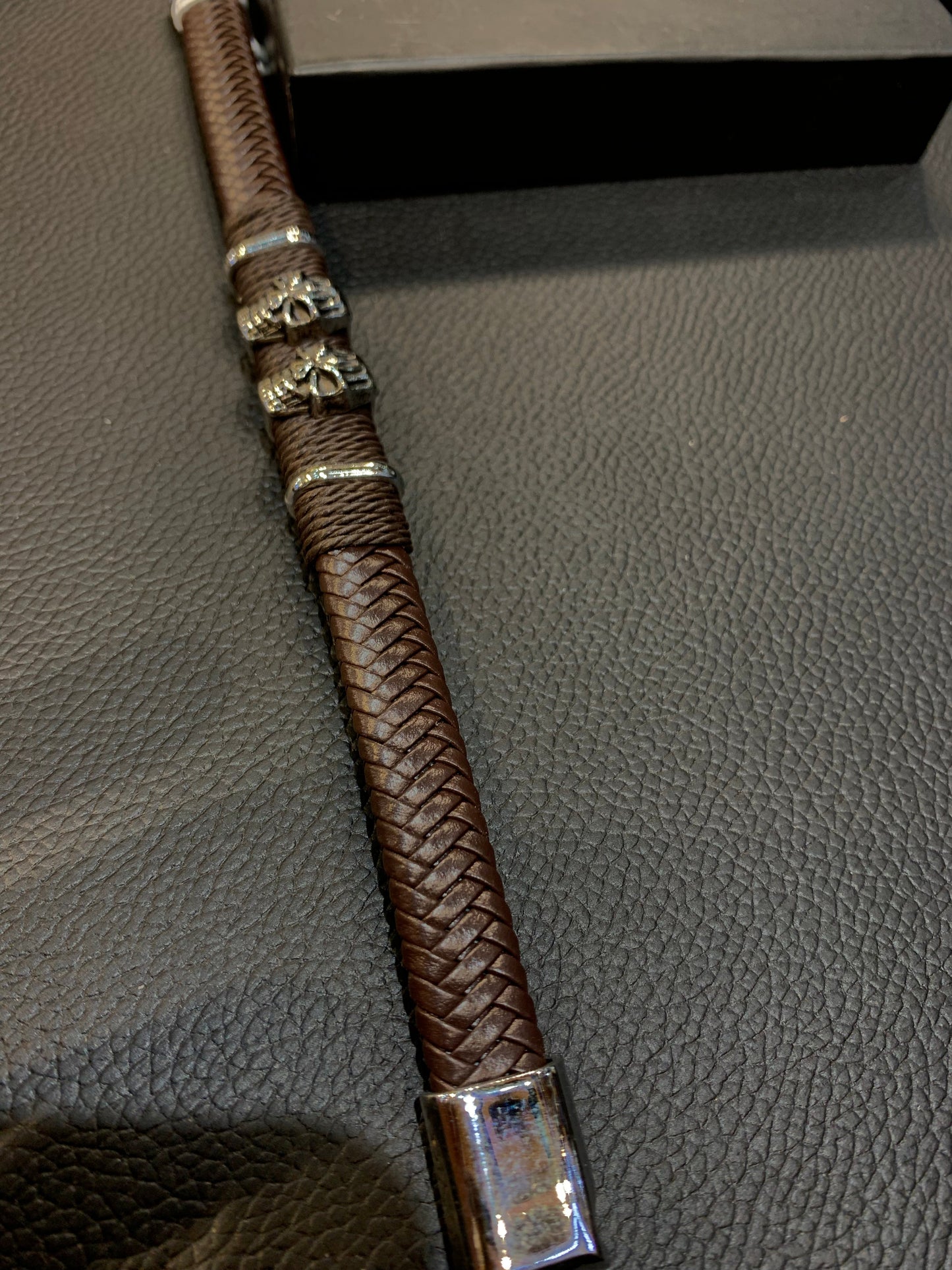 Brown Colour Unisex Leather Bracelet 987050