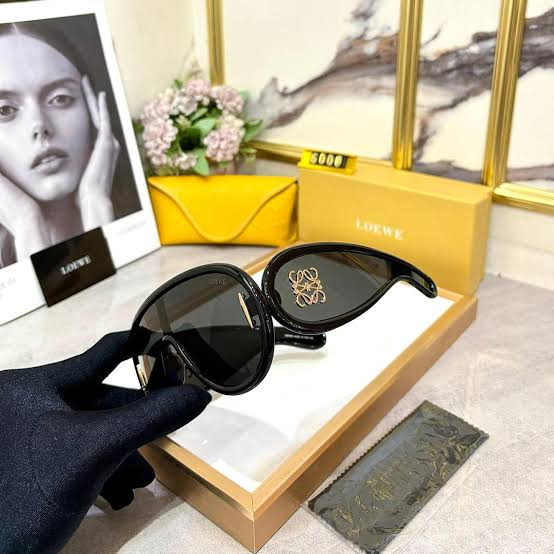 EOL LOE Black Frame Black Shade Unisex Sunglass 6000 145 0 145