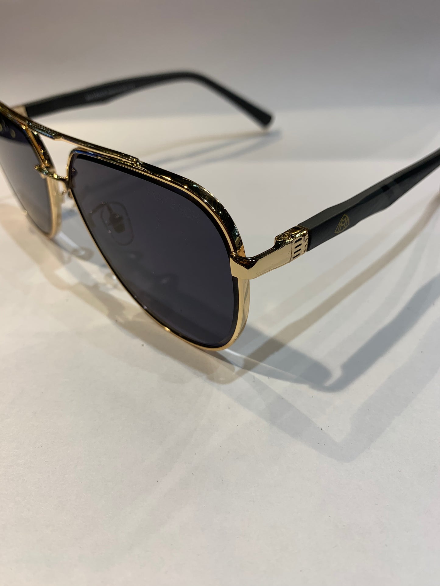 YAM MAY Copper Black Farme Black Shade Unisex Sunglass 23269 60 13 142