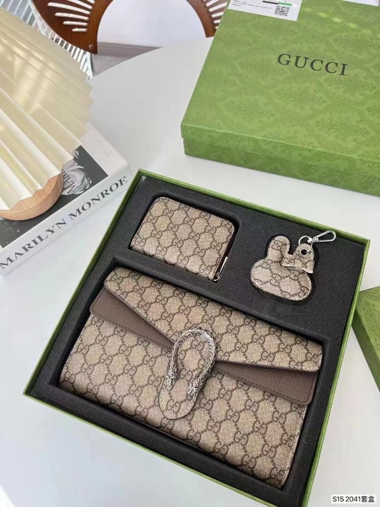 CUG GUC Apricot Ladies Sling Bag Gift Combo 2041