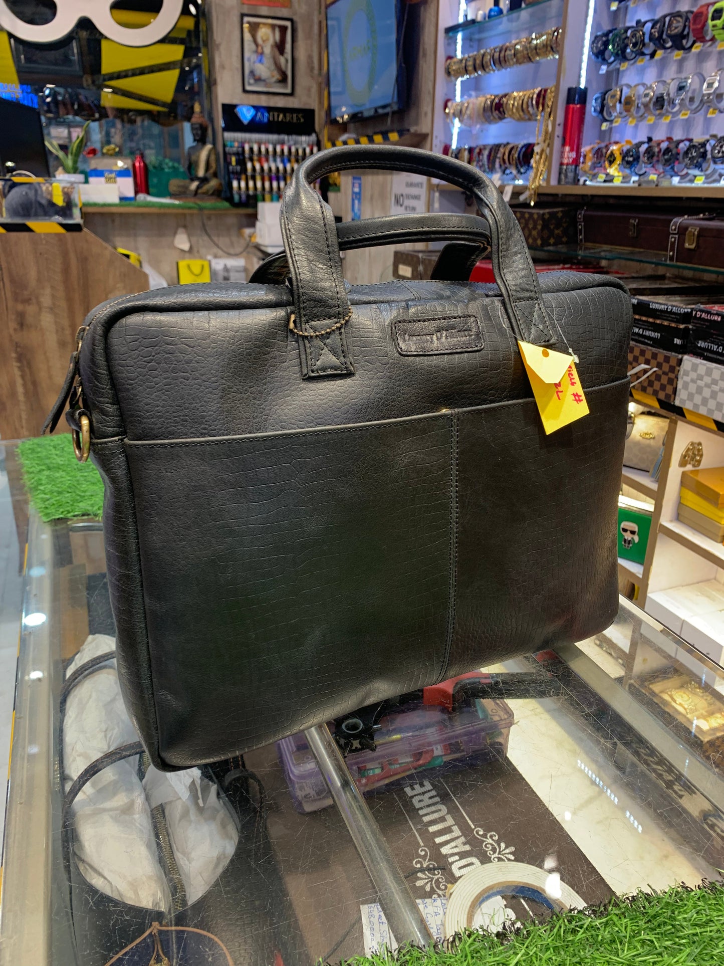 Luxury D Allure Black Colour With Leather Quality Laptop Bag 106 ZL