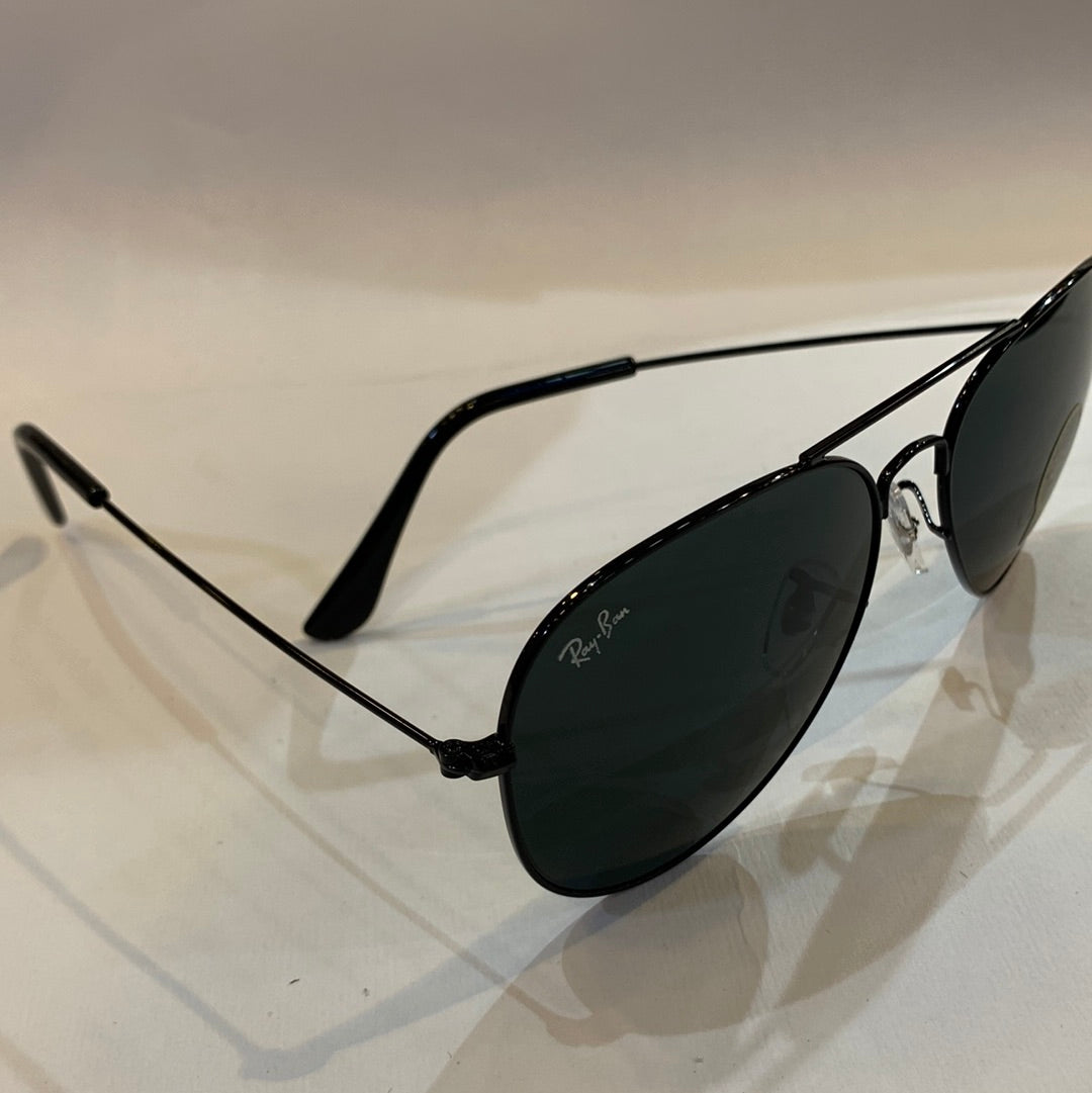 YAR RB Black Frame Black Shade Unisex Aviator Sunglass RB 3026 62 14-135