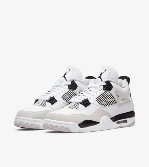 WAK Kaws White Colour Black White Sole Ladies Sneaker Shoes 987435