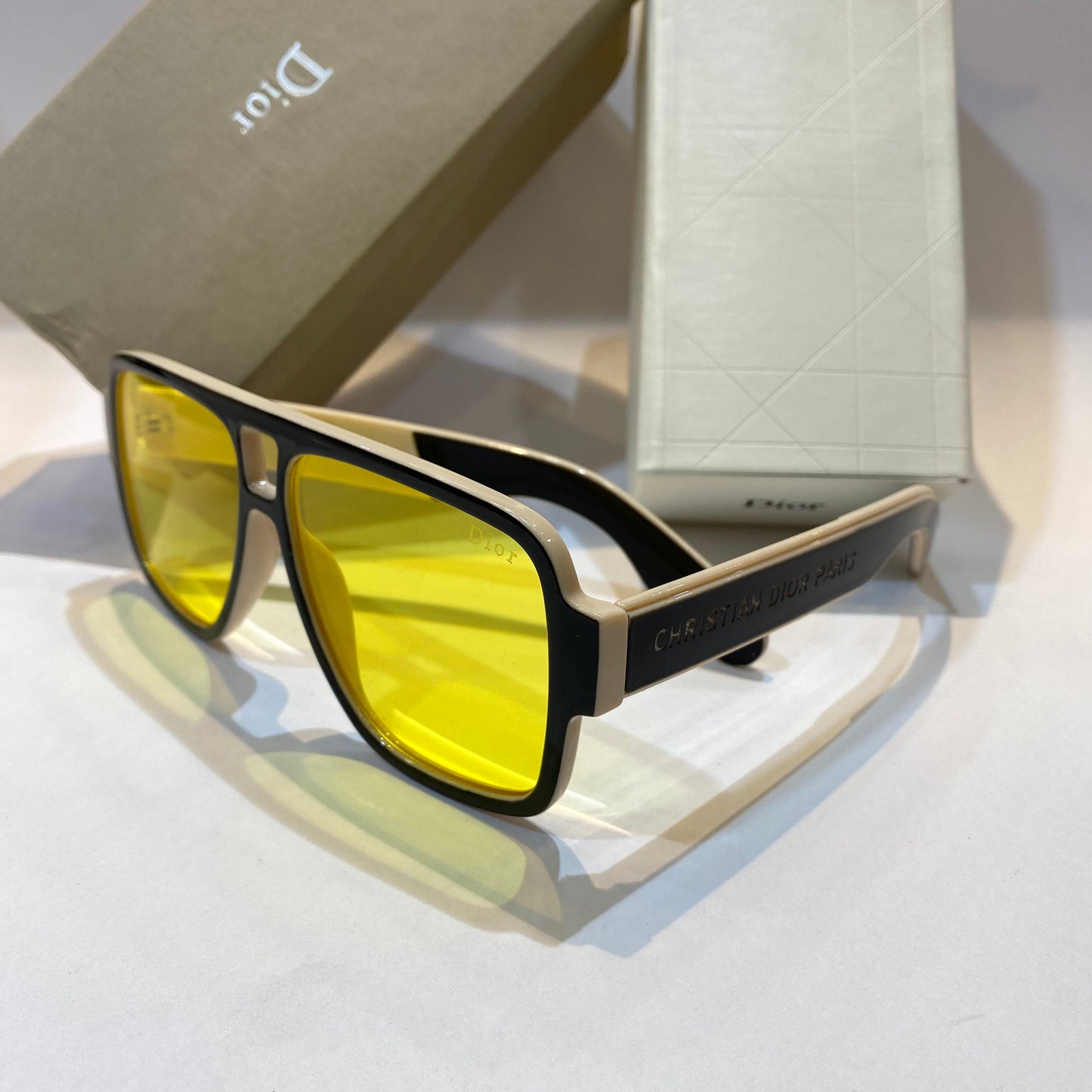 OID Black Cream Frame Yellow Shade Unisex Branded Sunglasses 125960 14-147