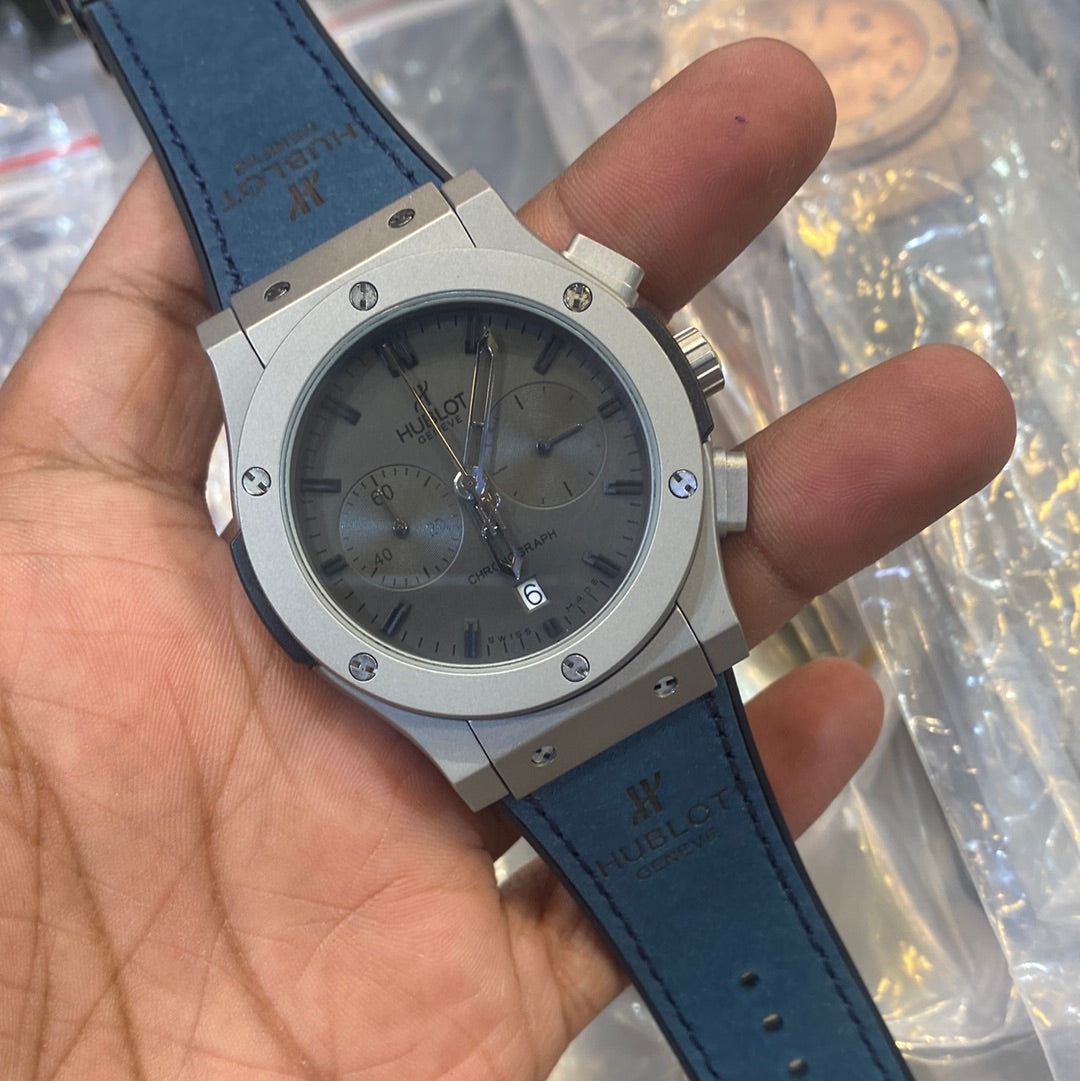 Buh Blue Silver Dial Chrono Leather Silicone Strap Watch For Men 400291