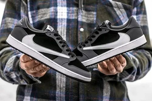 Dark Grey Black White Colour With White Grey Ulta Tick Sneaker Shoes 7866001