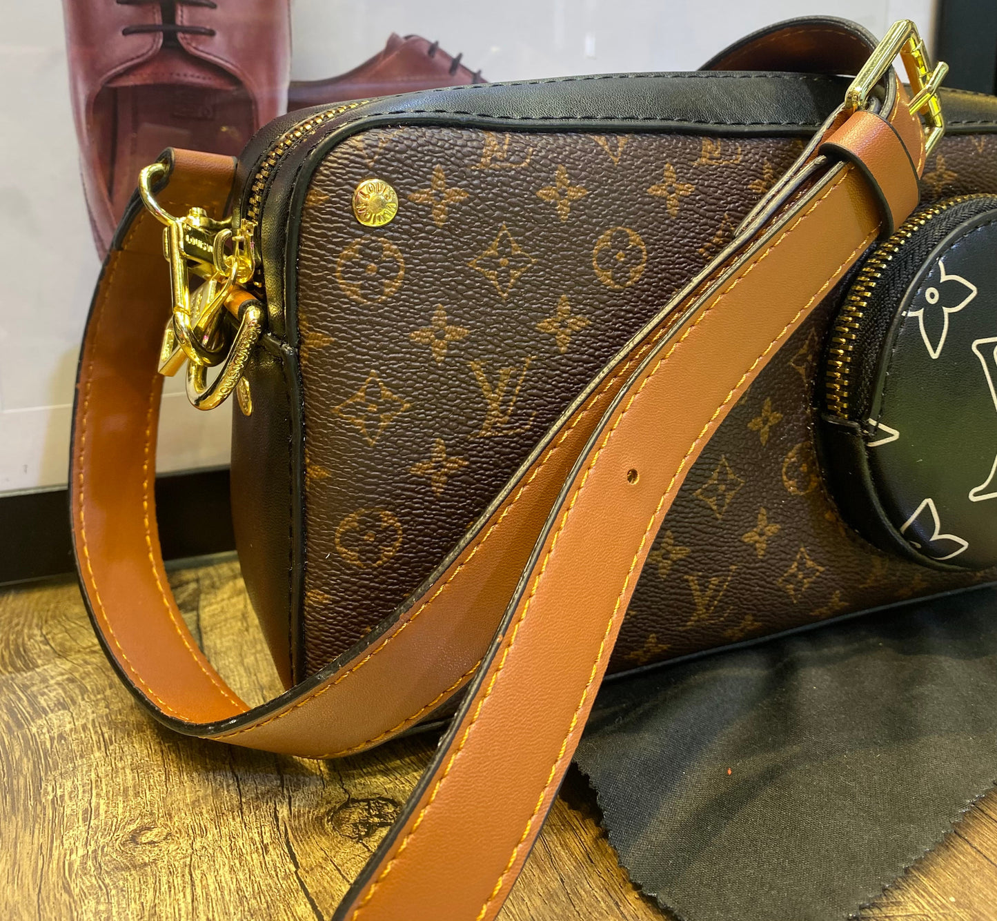 VL Branded Genuine Leather Monogram Volga Bag 9135