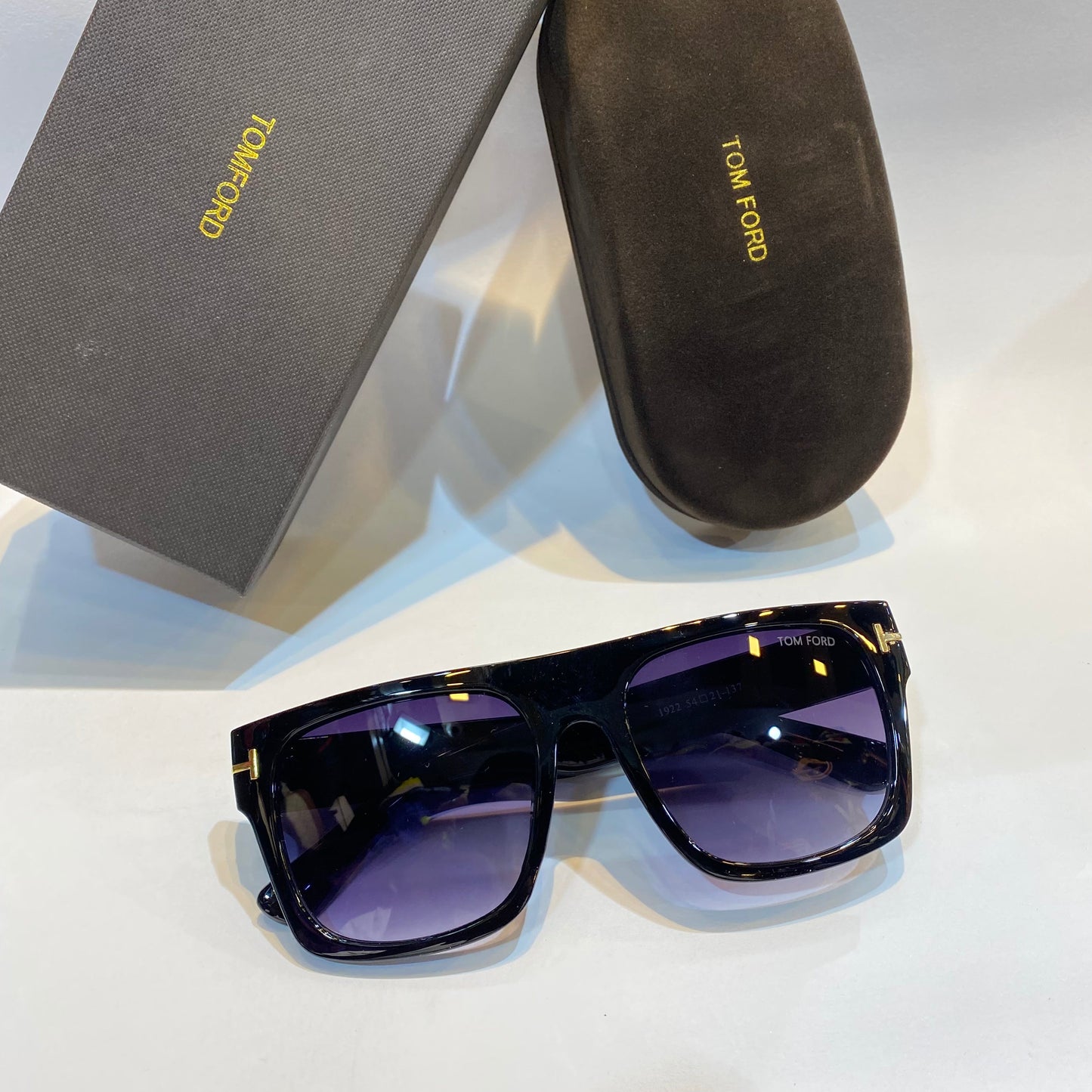 MOT Black Frame Blue Shade Unisex Branded Sunglasses 1922 54 21-137