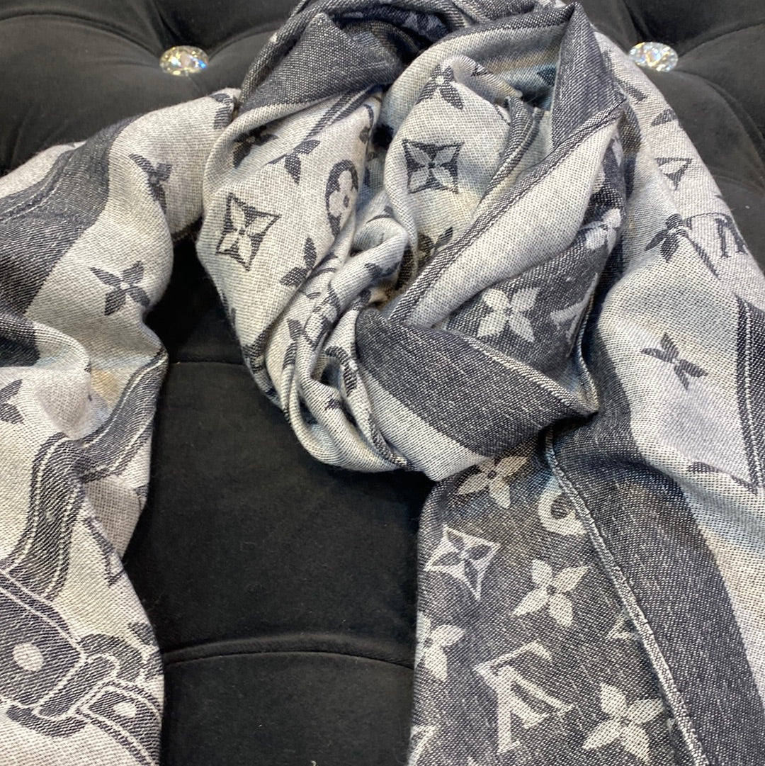 VL Lou Uol Grey Black Colour VL Print Heavy Quality Muffler 9367