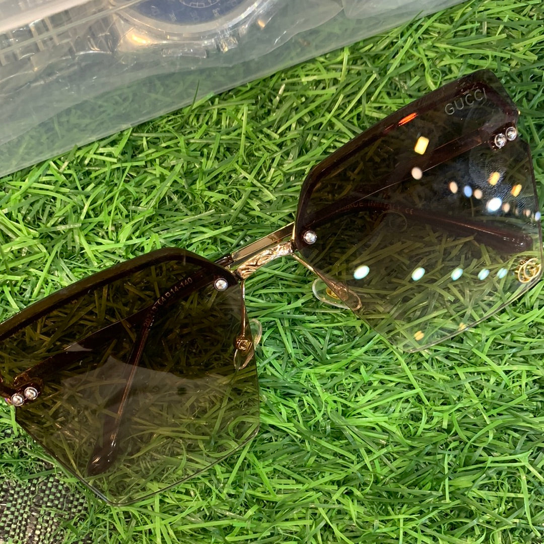 Cug Gold Frame Brown Shade Sunglass 20213 64 14-140