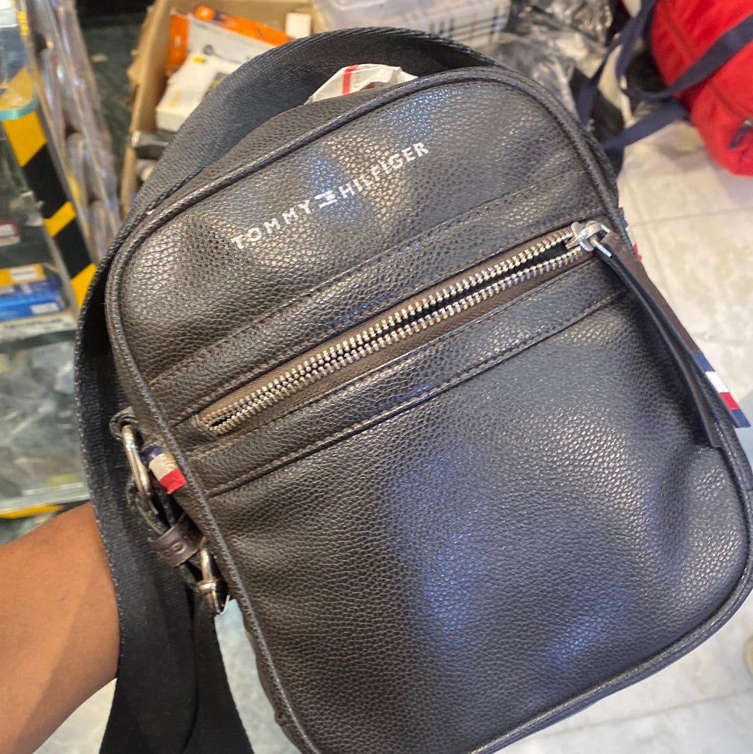 Mot Brown Colour Genuine Leather Men’s Side Bag