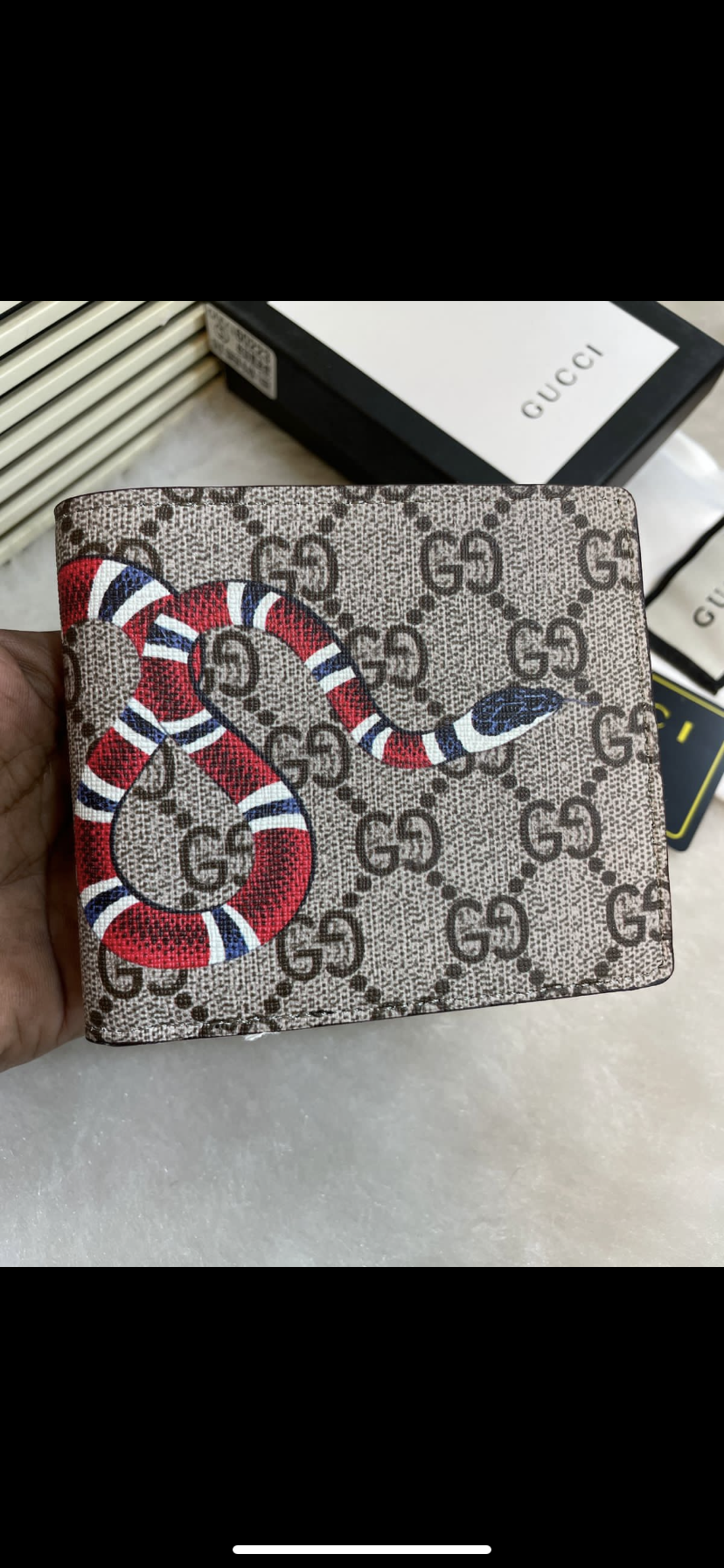 Branded Luxury Italian Leather Wallet Model Silk Screen Apricot Snakes 602230100