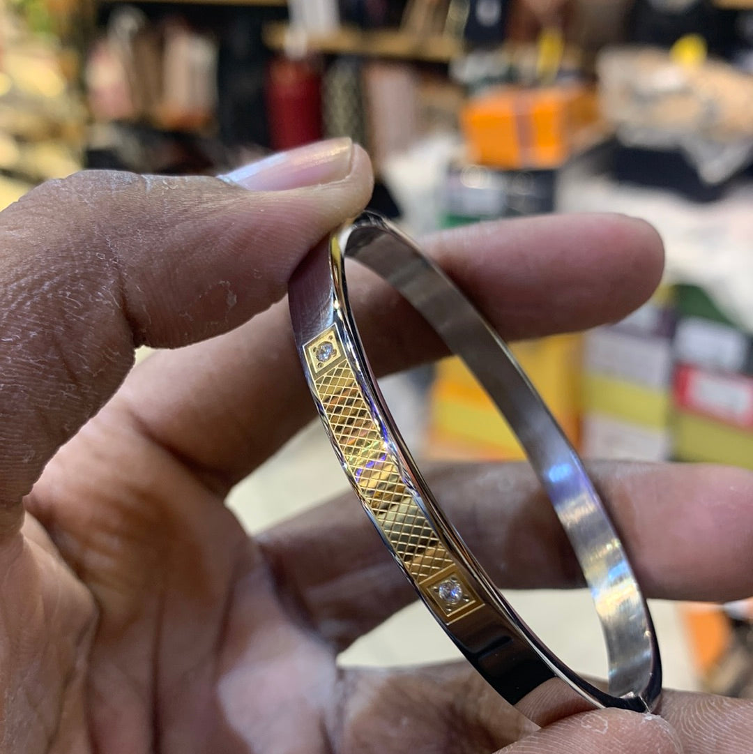 Sliver Gold Color Premium Quality Kada Bracelet 502409