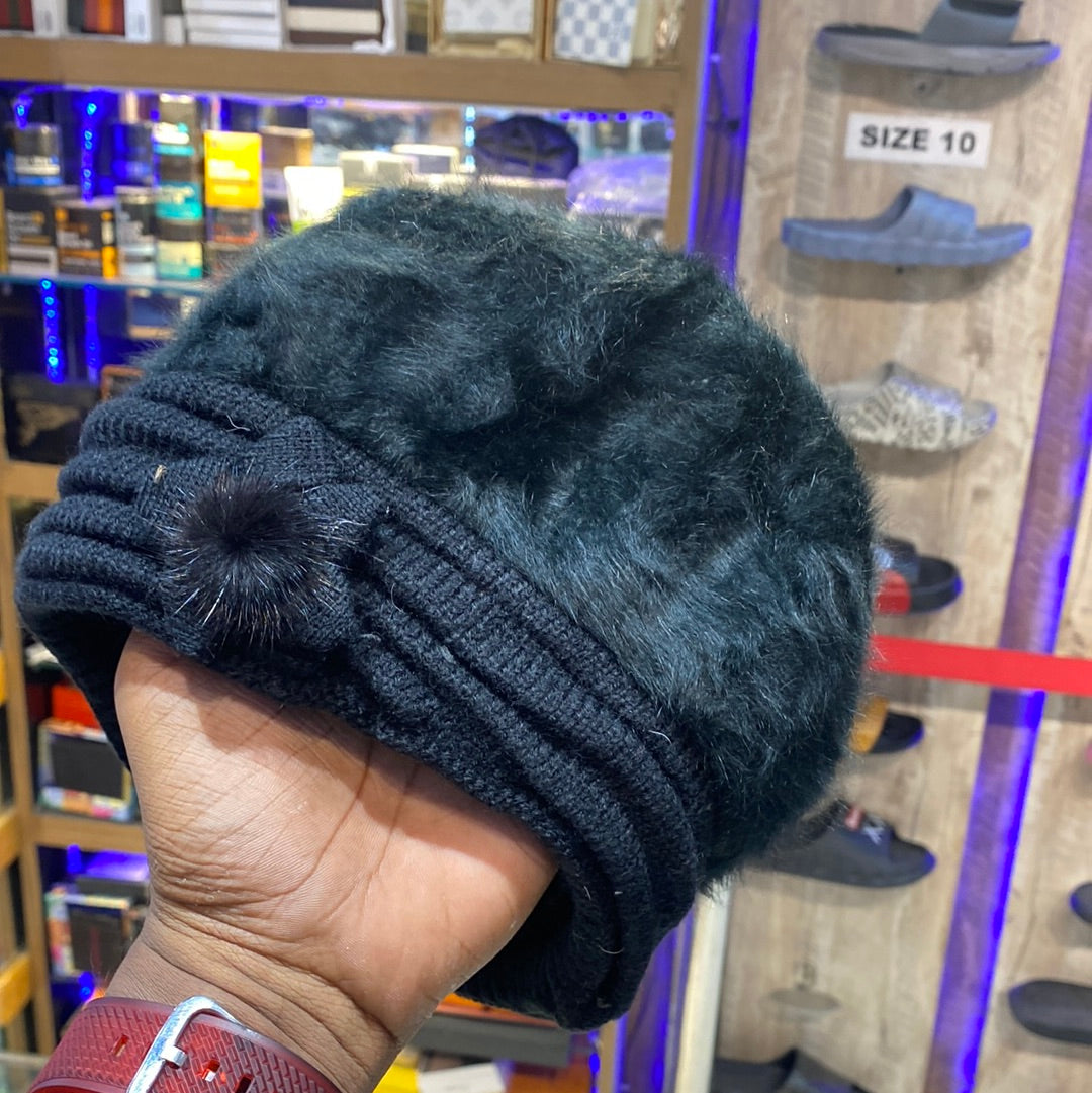 Black Colour Women Winter Warm Knitted Pumpkin Hat Casual Plus Bean Ladies Cap 9347