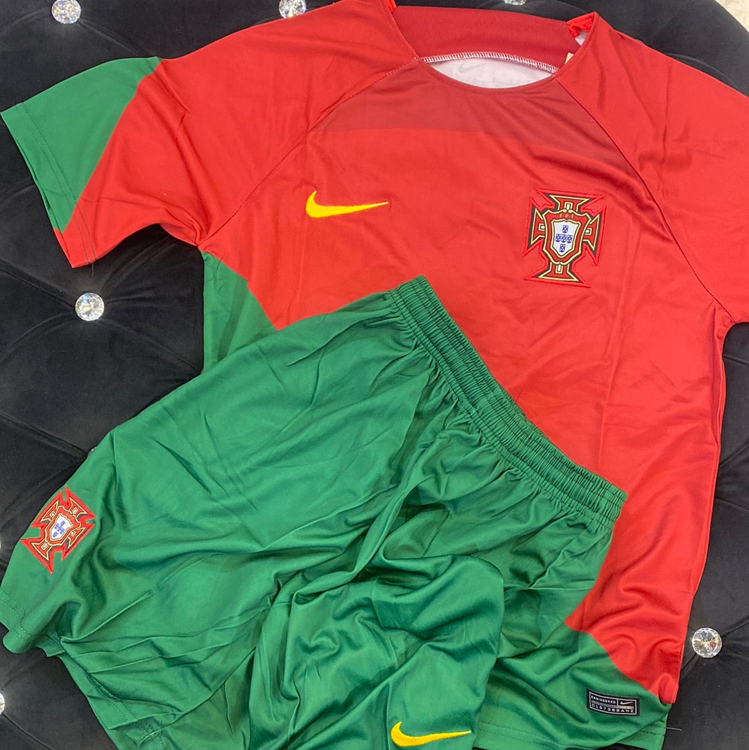 Kin Red Green Colour FPF Logo Branded Lycra Cotton Football Jersey Set 110275