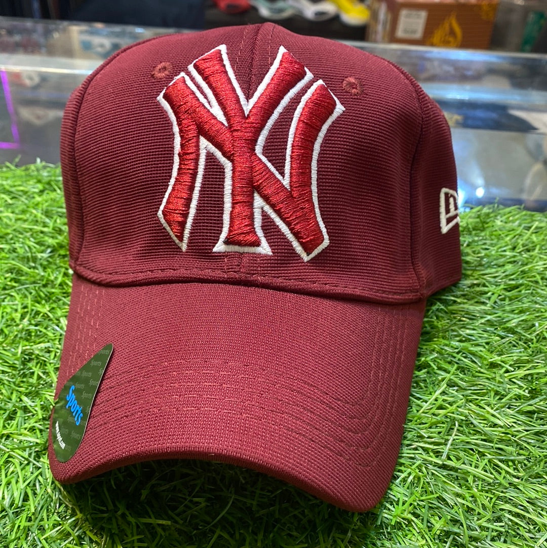 Maroon Ny Cap 700565