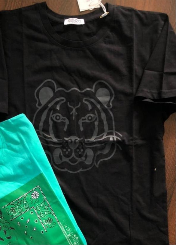 NEK Pairs Black Colour Gray Tiger Print Half Sleeves TShirt 110410