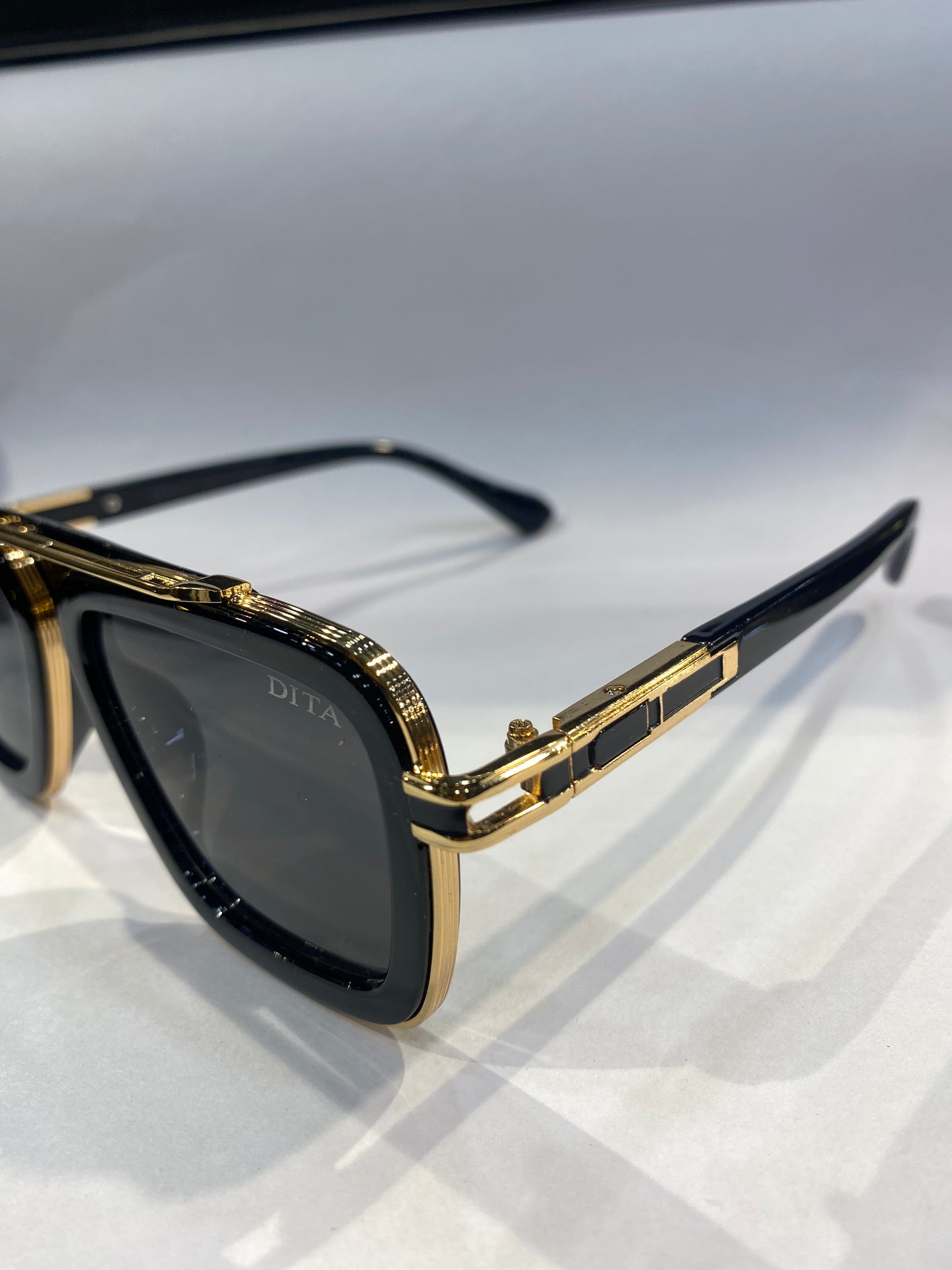 TID Golden Black Frame Black Shade Sunglass ZS98082 56 18 142