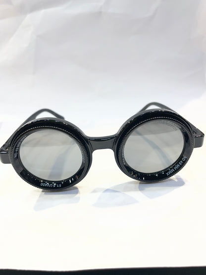 UOL LV Black Frame Black Shade Unisex Sunglass XH-98357P-2 C9 43 20 133