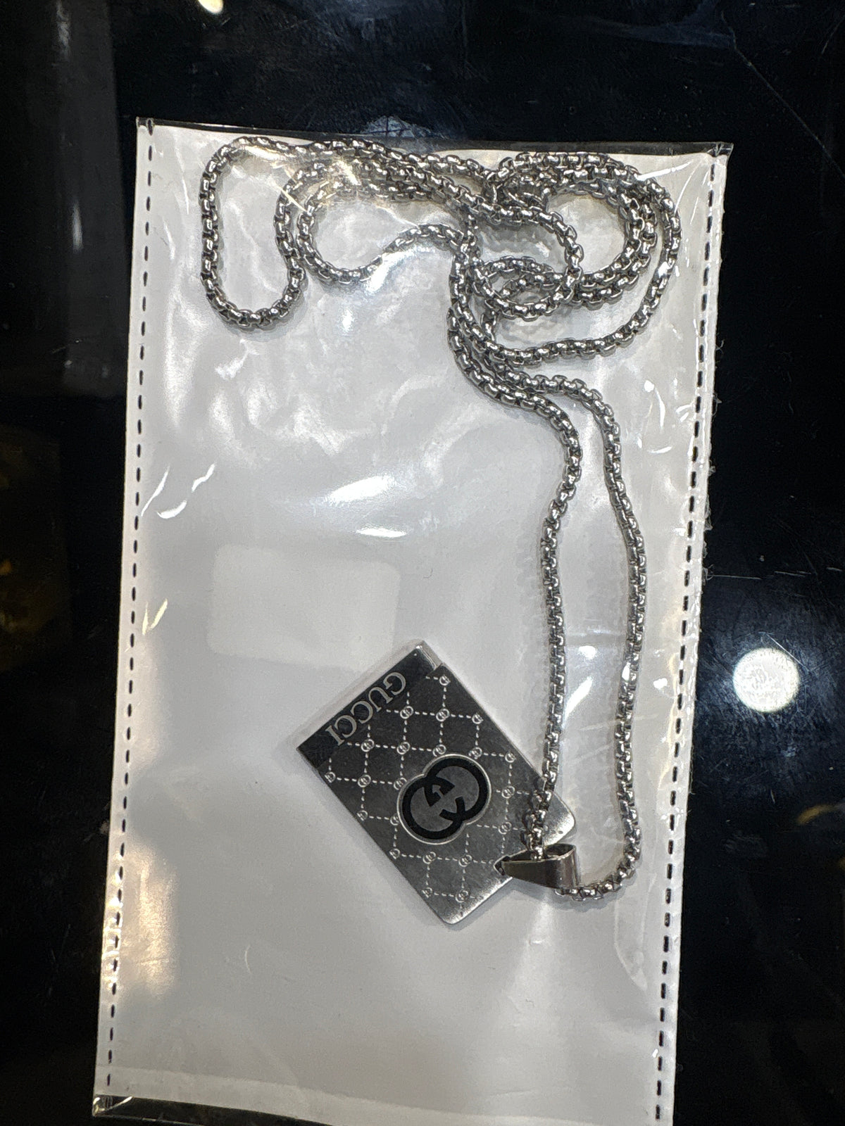 Cug Silver Chain Pendent 22592