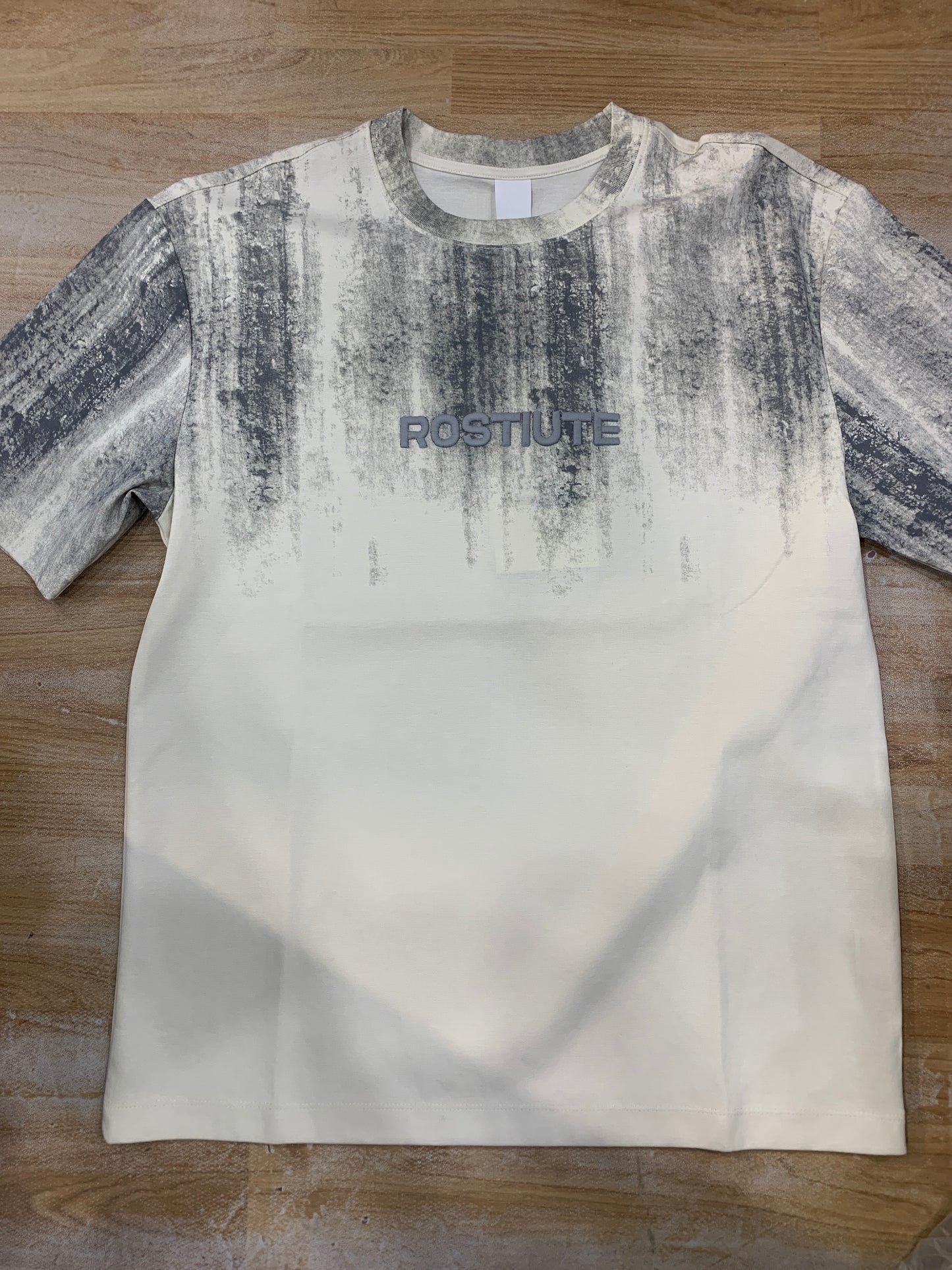 Rostiute Cream Tshirt Grey Shed 55238