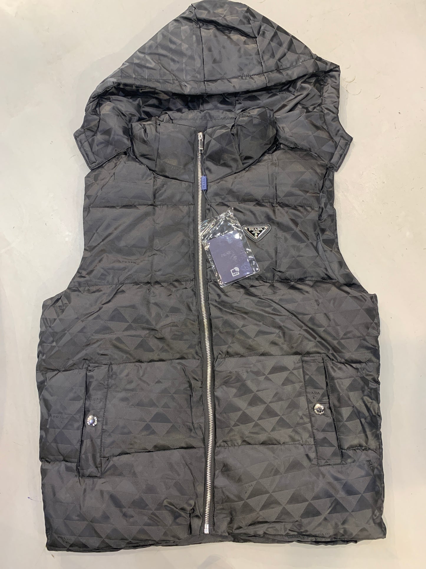 ARP PRA  Black Colour Tich Button Multi Pocket Premium Quality Half Puffer Jacket M504