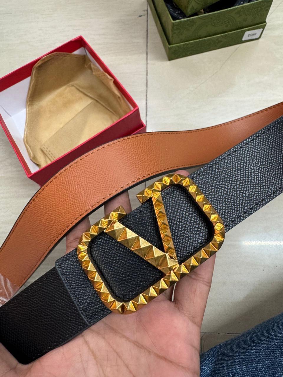 LAV VAL Gold Buckle Tan Black Double Side Strap Premium Quality Imported Unisex Belt 990656