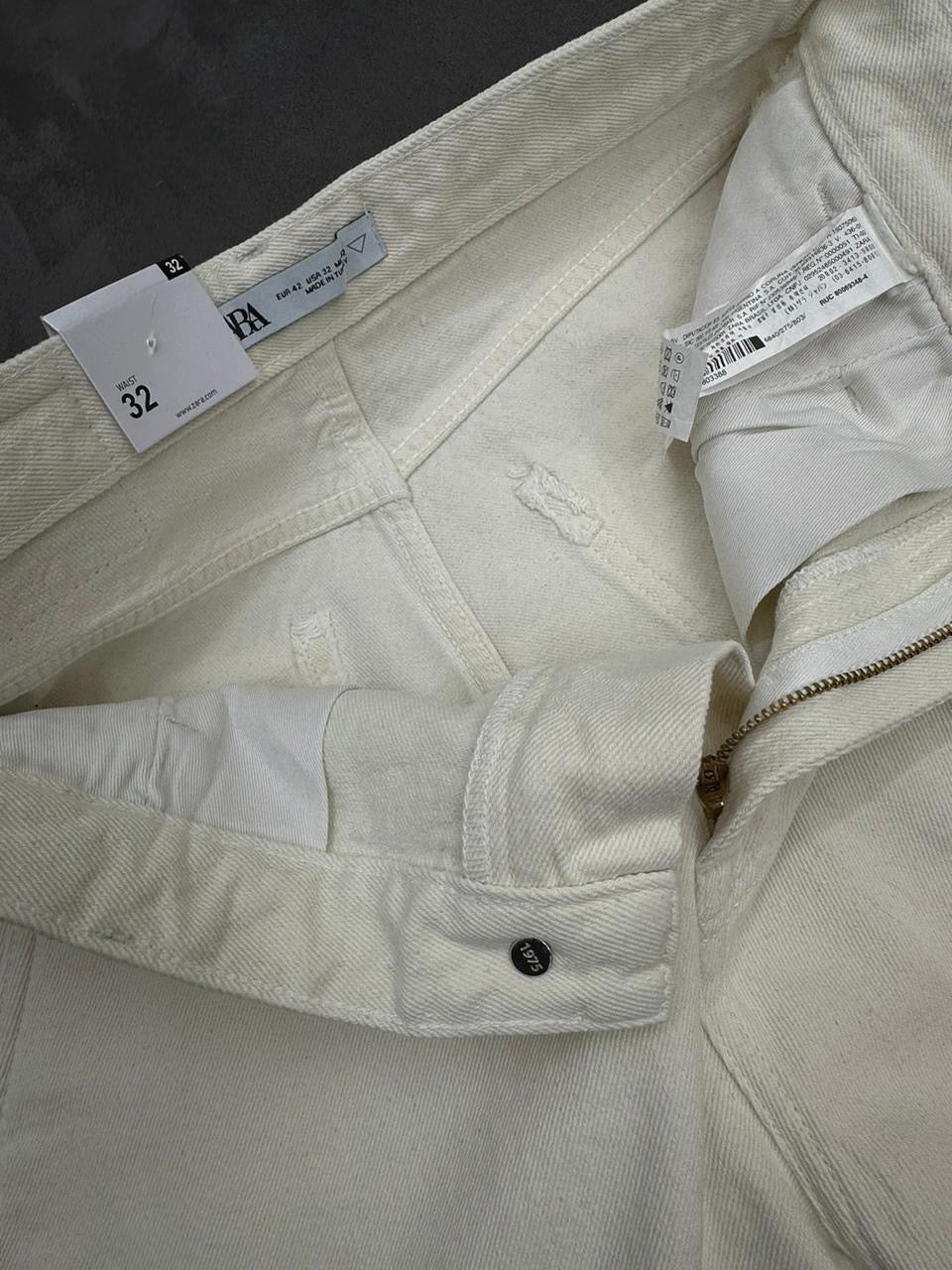 ZR Cream Colour With Plain Design Premium Quality Regular Fit Jeans 86207