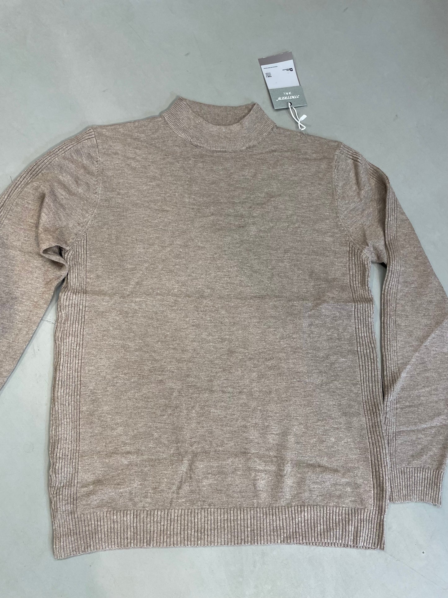 Half NeckBeige Colour Premium Quality Unisex Sweater 555