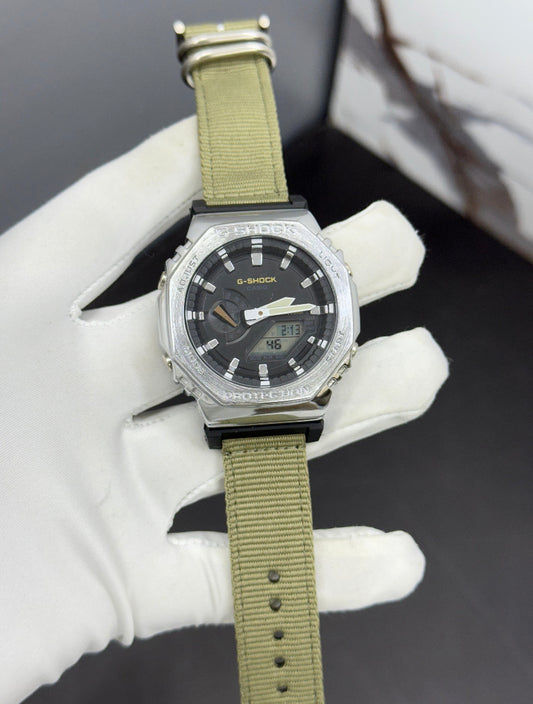 Hsg Olive Green Strap Silver Metal Black Dial Water resistant Sports Men Watch 989494