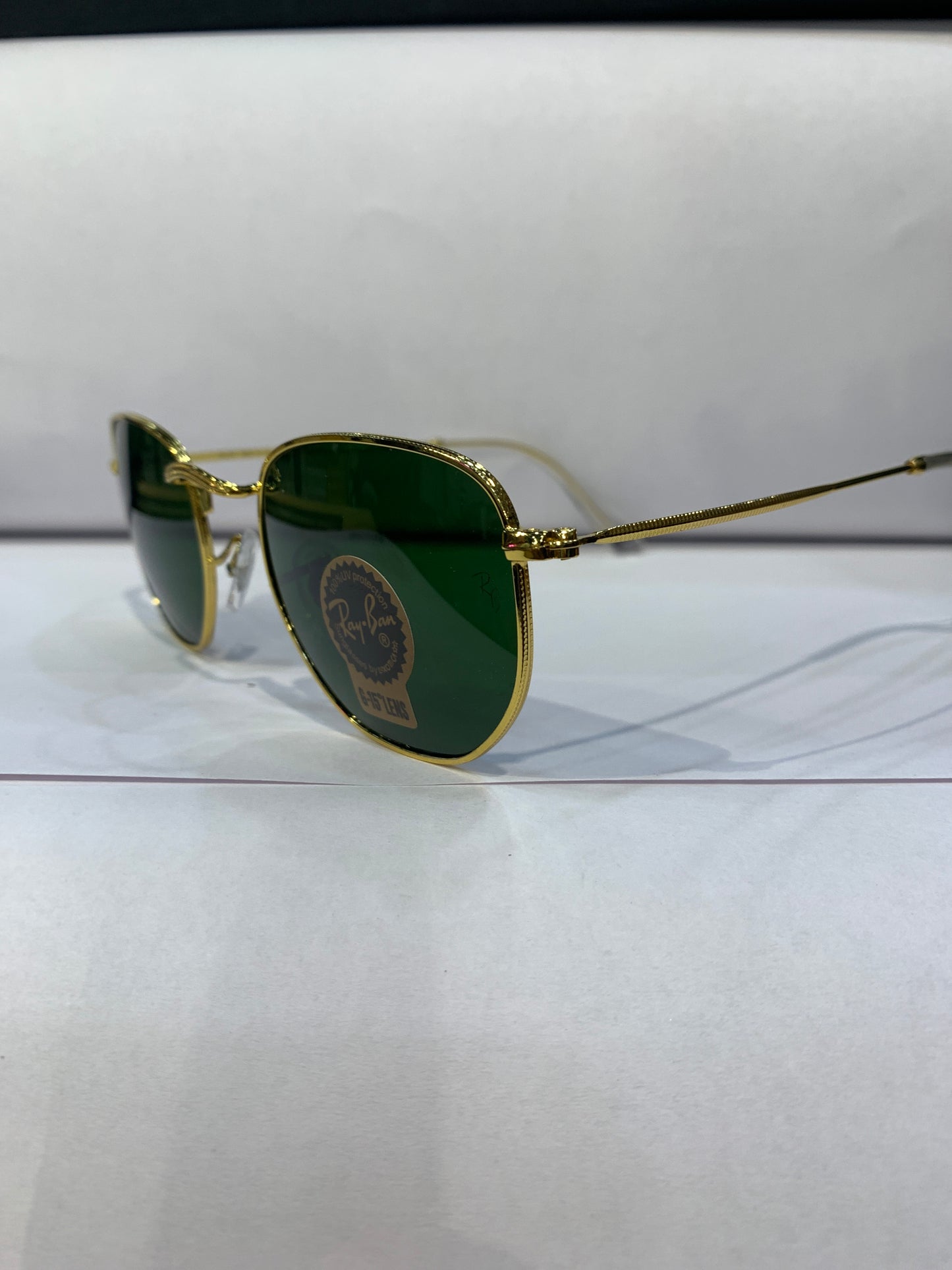 YAR RB Golden Frame Green Shade Unisex Aviator Sunglass RB 3548 62 16 125
