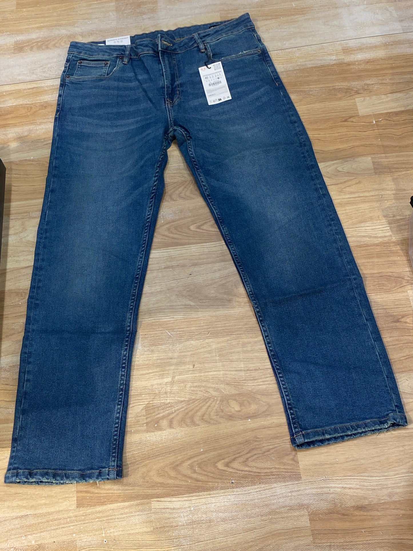 Raz jeans Dark Blue Colour Brown Shade Straight fit H8891