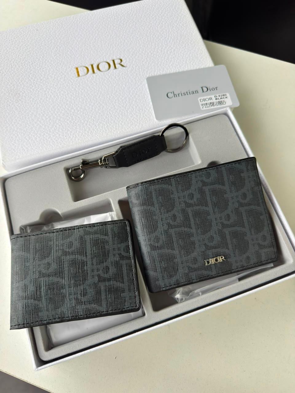 OID DIO Black Colour Leather Men’s Wallet Card Holder & Key Chain Gift Combo Set 991353
