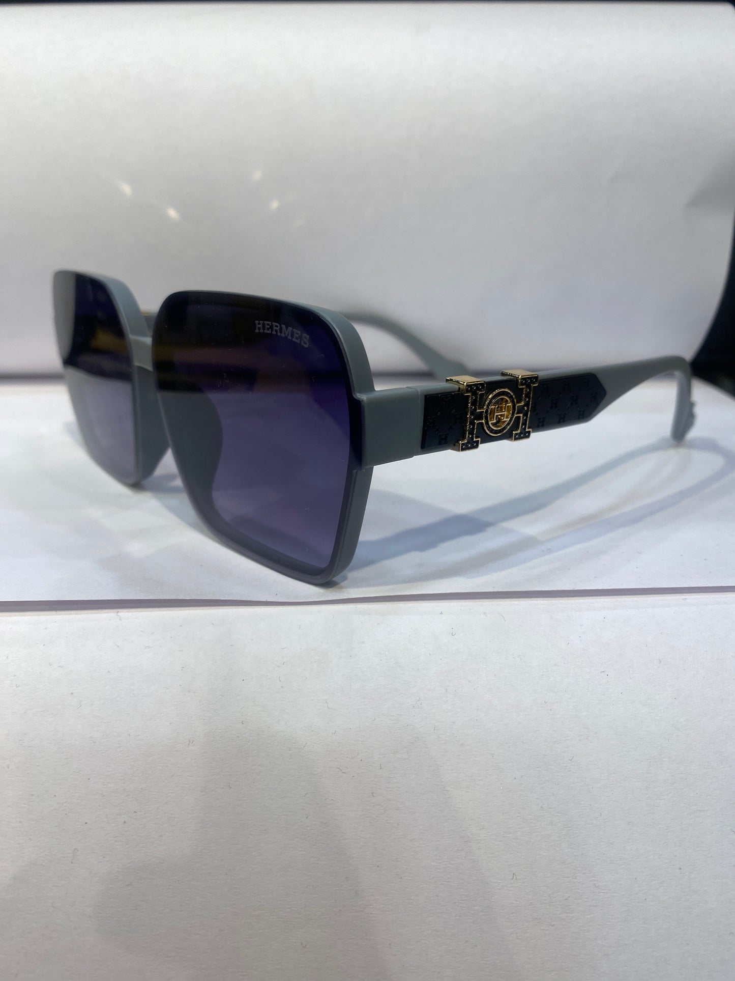REH Grey Frame Purple Shade Sunglass 6009 61 14 136 C3