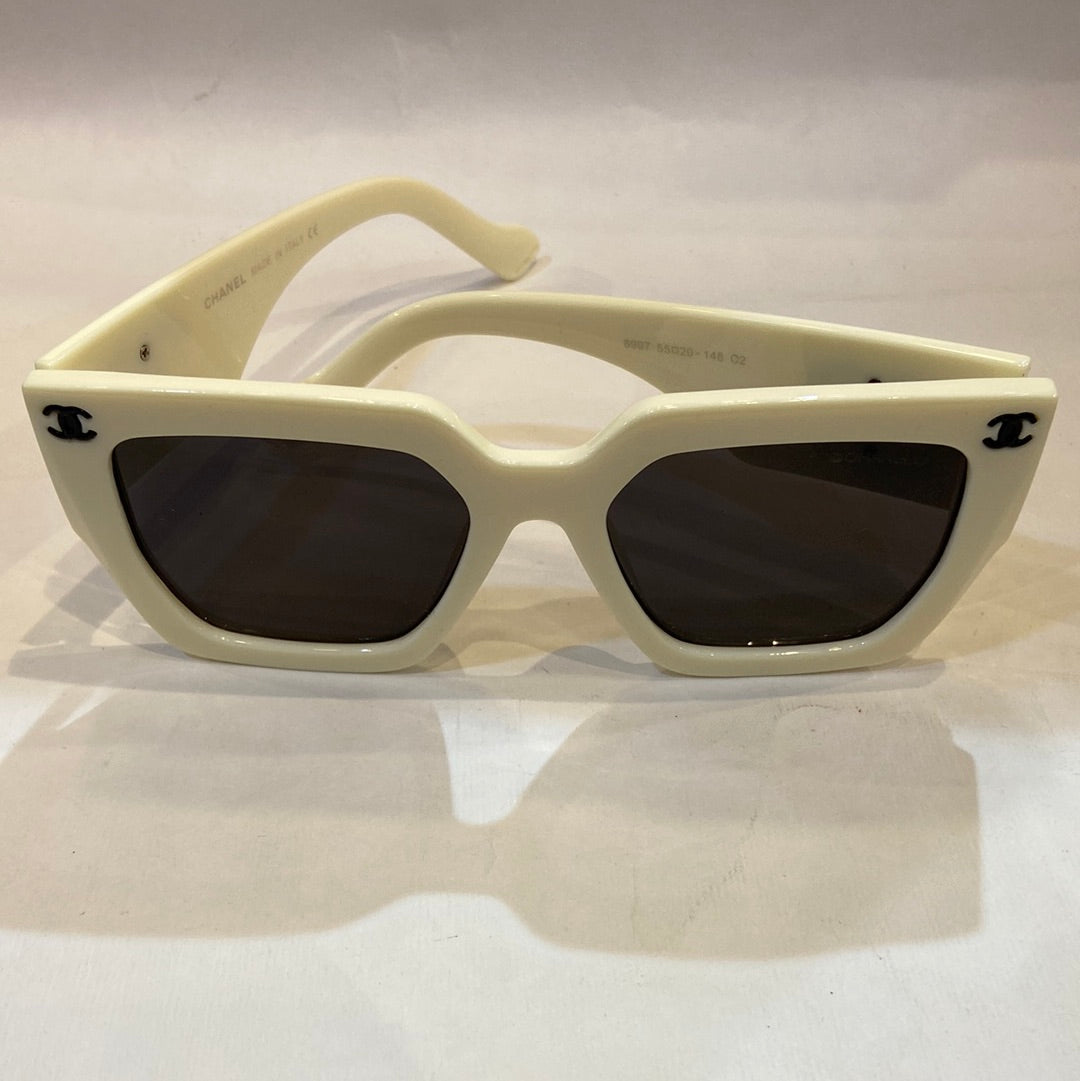 AHC Off White Frame Black Shade Unisex Sunglass 8997 55 20-148 C2