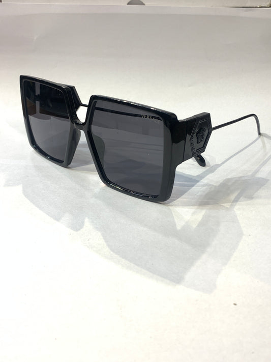 Rev Ver Black Frame Black Shade Sunisex Sungless Sun043