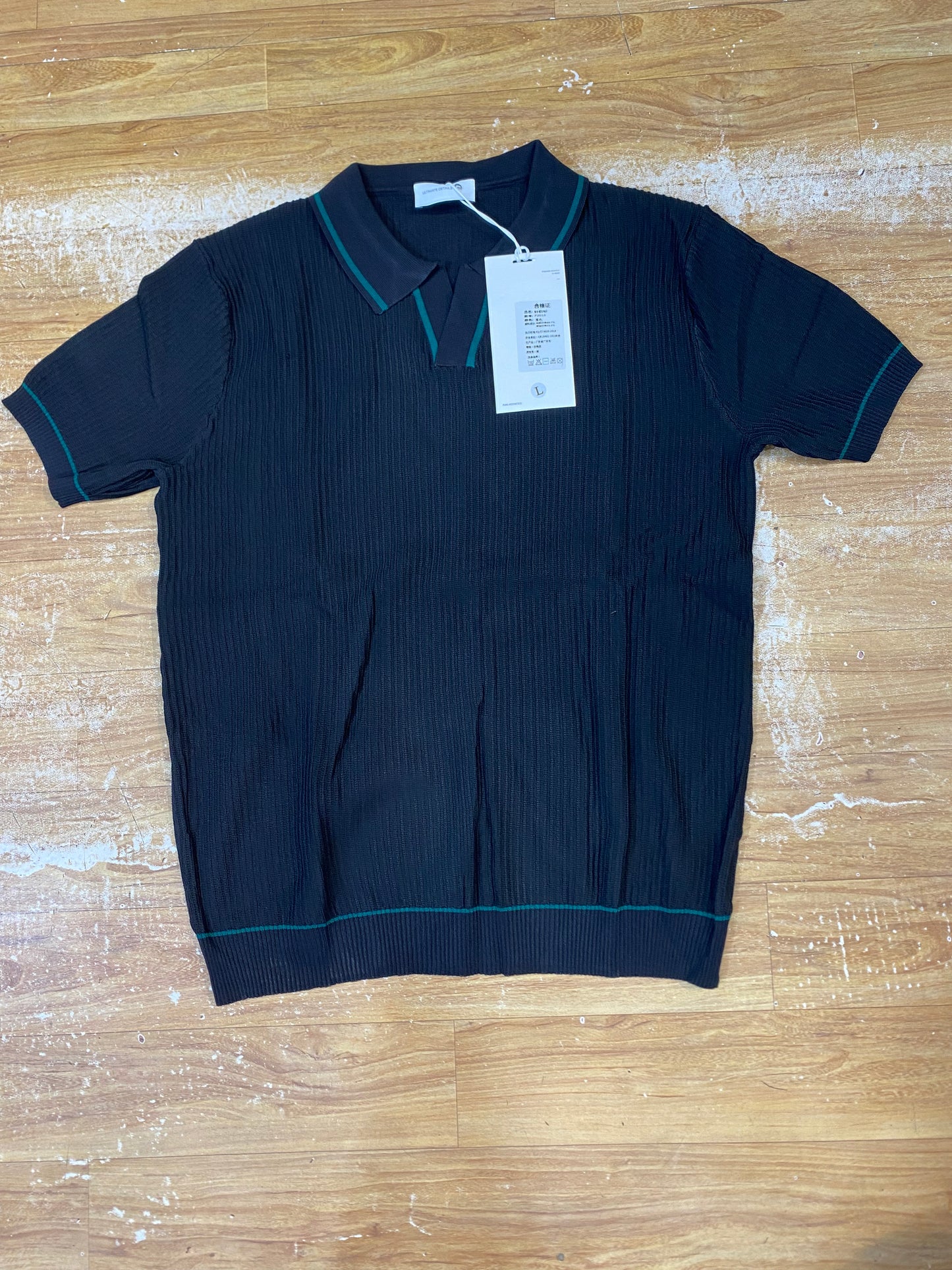 UOY Youdian Black Colour Knitted Premium Quality Unisex Green Lining Collar T-Shirt  P2010
