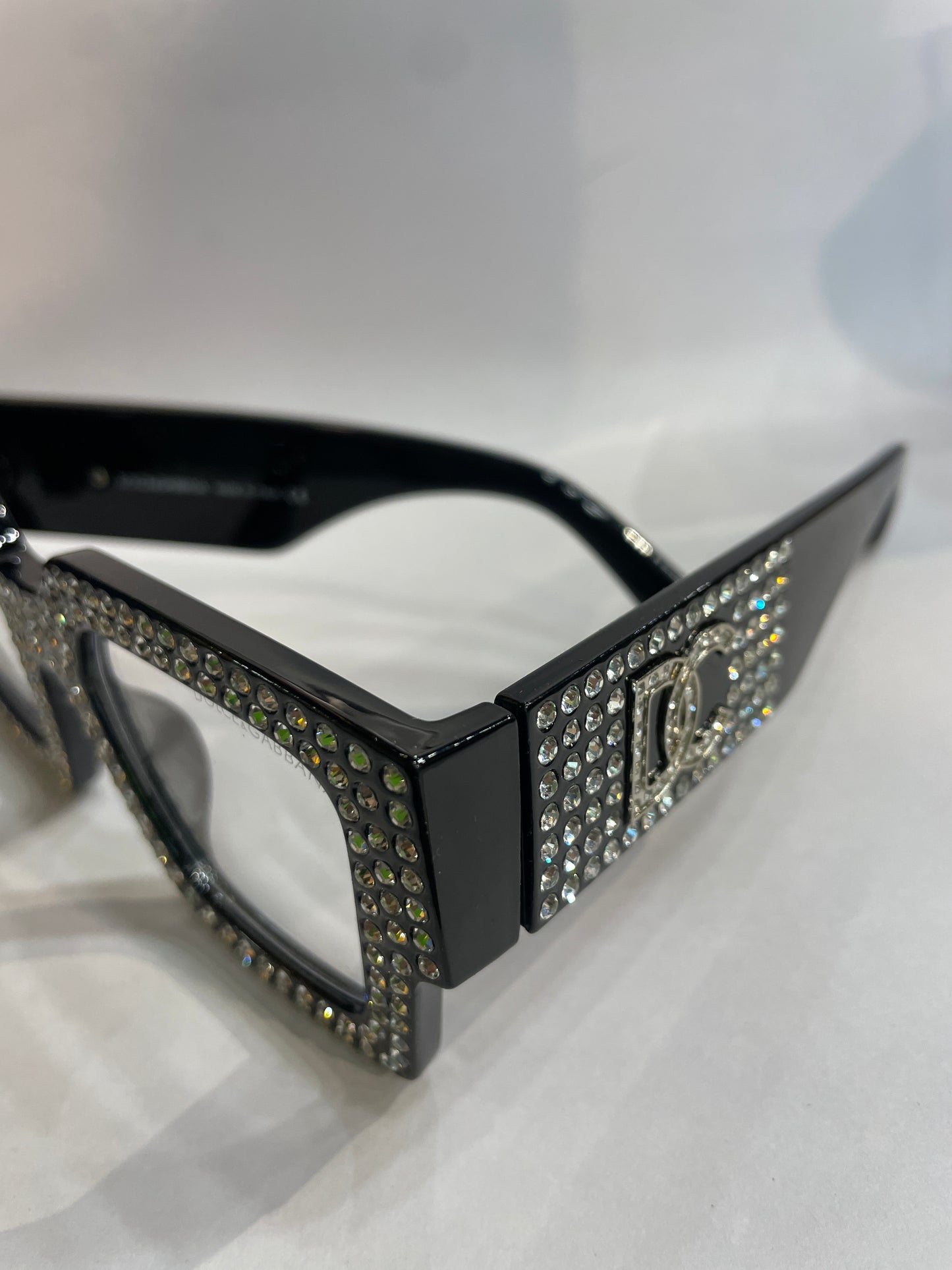 Lod Black Stud Frame Trancy Shade Unisex Sunglass ZS98014 56 16 141