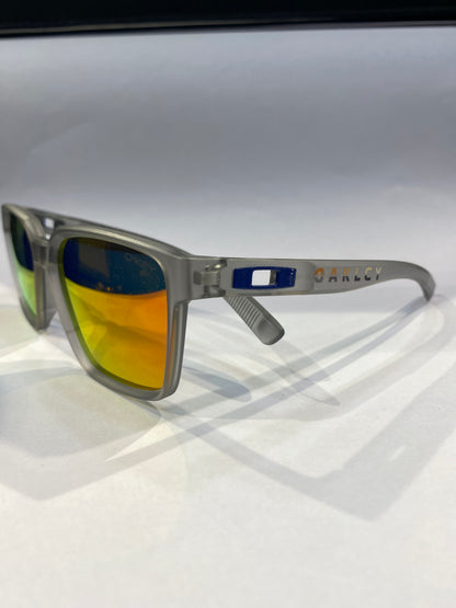 KAO OAK Smokey Grey Frame Red mercury Shade Unisex Sunglass ZJ3384 56 20 149