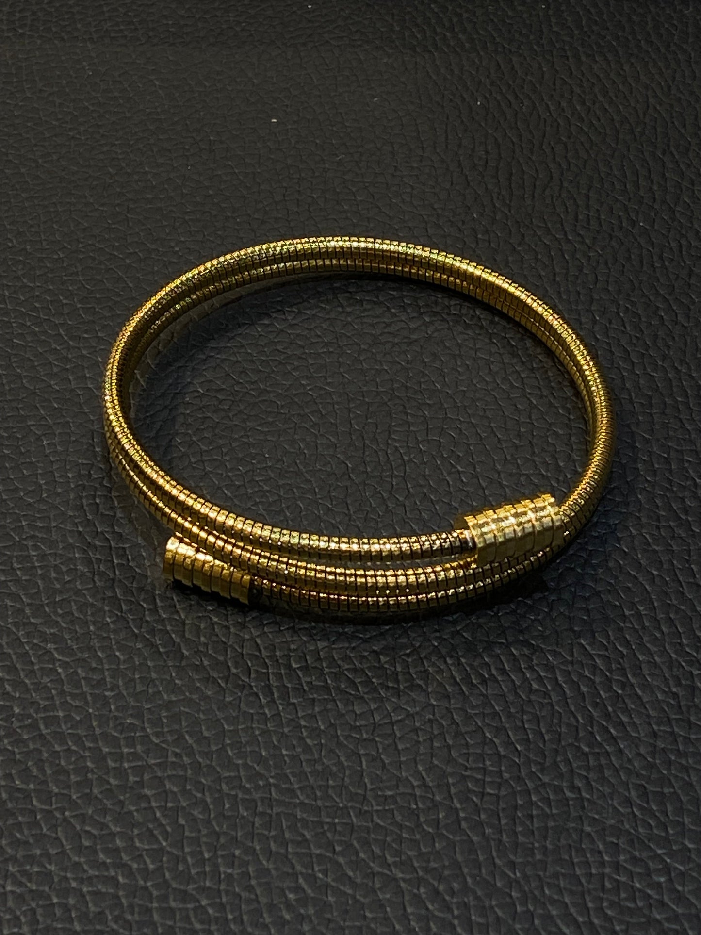 Gold Colour stainless steel Bracelet 987598