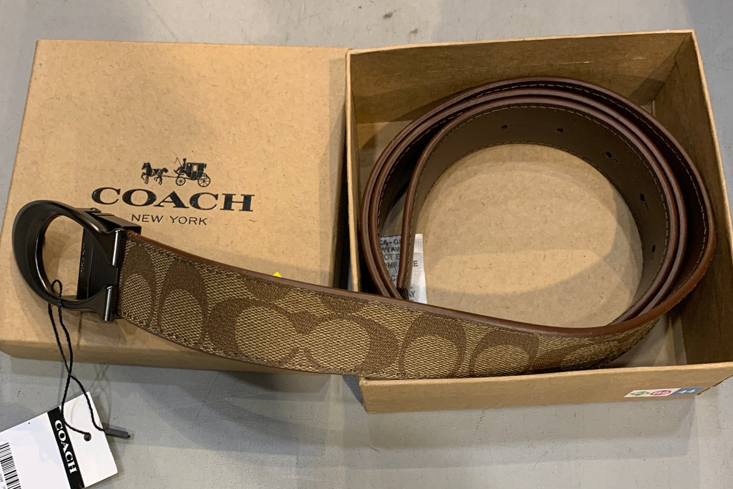 AOC Beige Colour With Graise Black Matte Buckle Reversible Men’s Belt 989874
