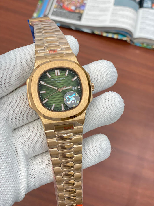 Tap Copper Chain Green Dial Men Watch 901865