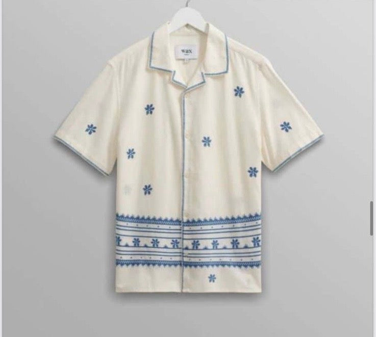 LDA Cream Colour Blue Flower Print Half Sleeve Men’s Shirt 989611