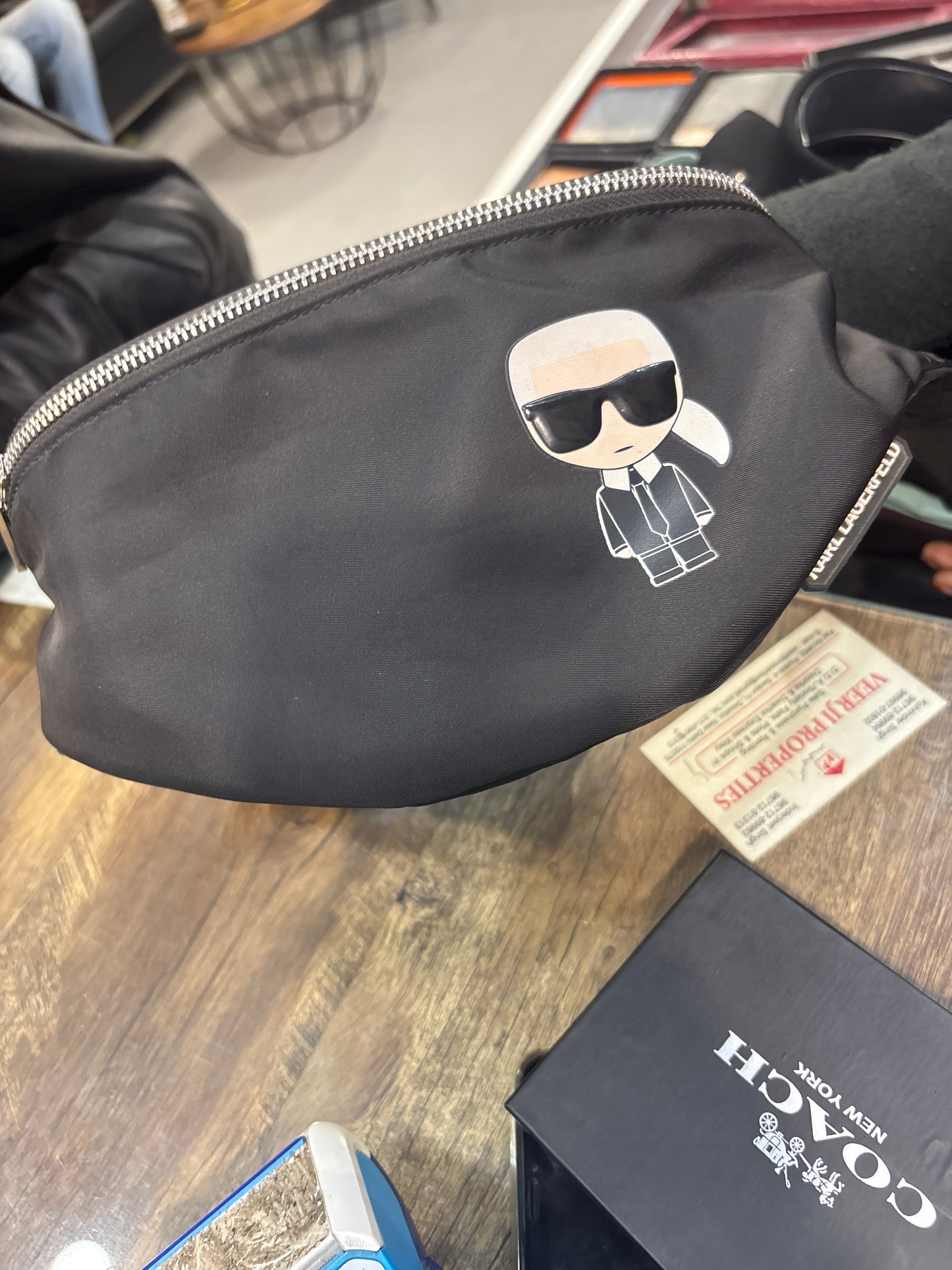 Rak Fanny bag bag Black  colour 9052