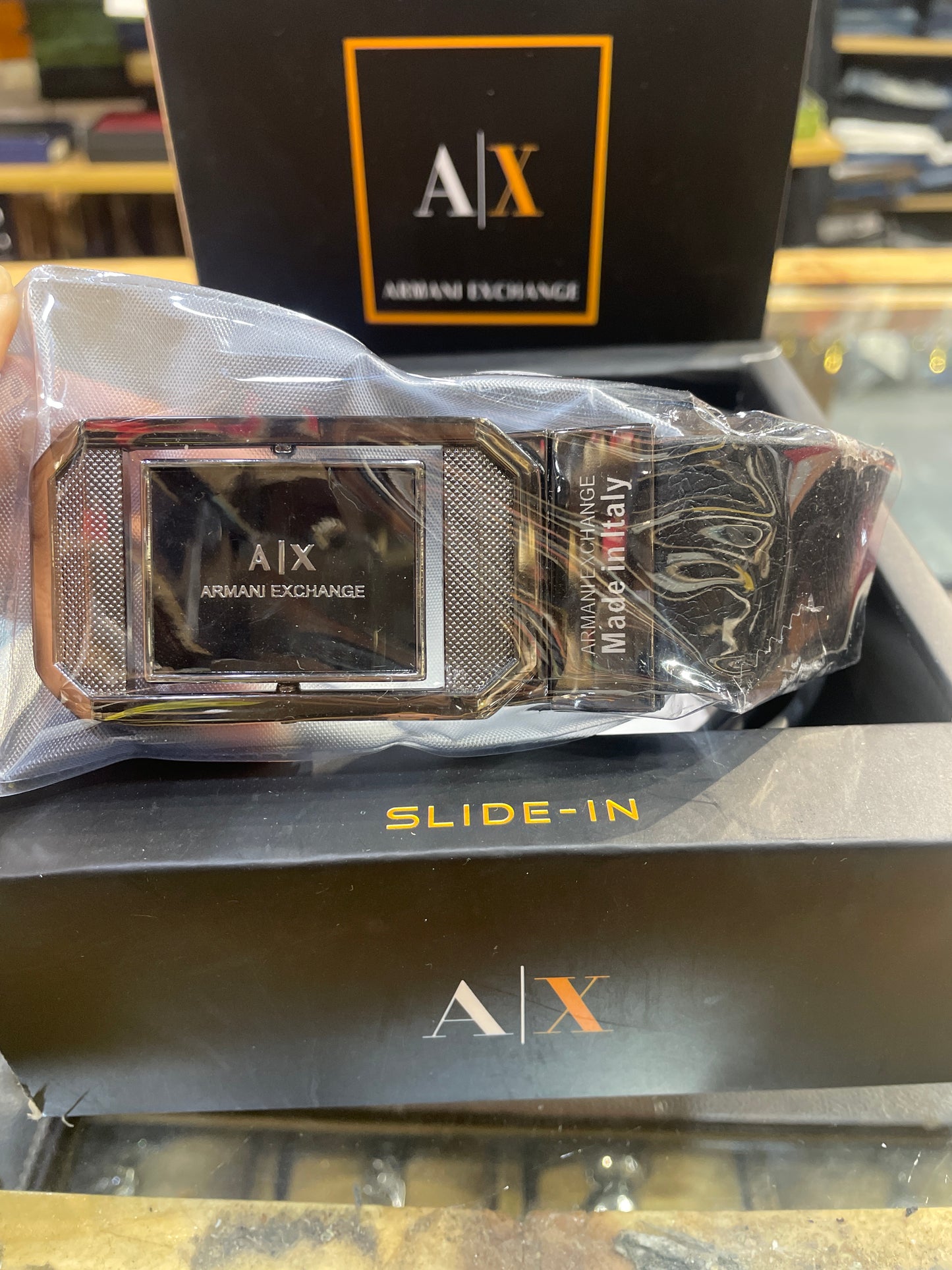 MRA ARM Aix Black Buckle Black Brown Reversible Strap Belt 989902